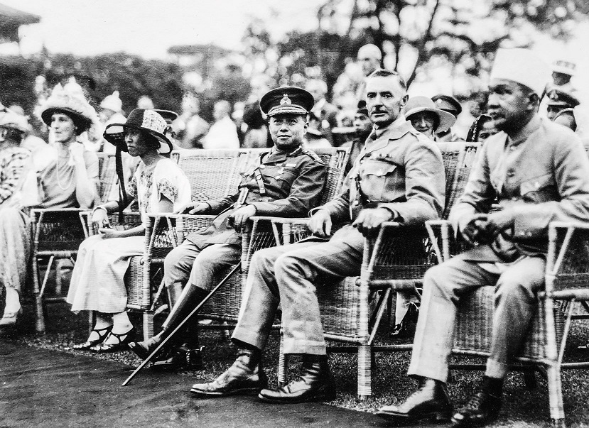 พระบาทสมเด็จพระมงกุฏเกล้าเจ้าอยู่หัว รัชกาลที่ 6 (photo: นิทรรศการ ‘เฉลิมฟิล์มกระจก’ หอศิลป ถนนเจ้าฟ้า)
