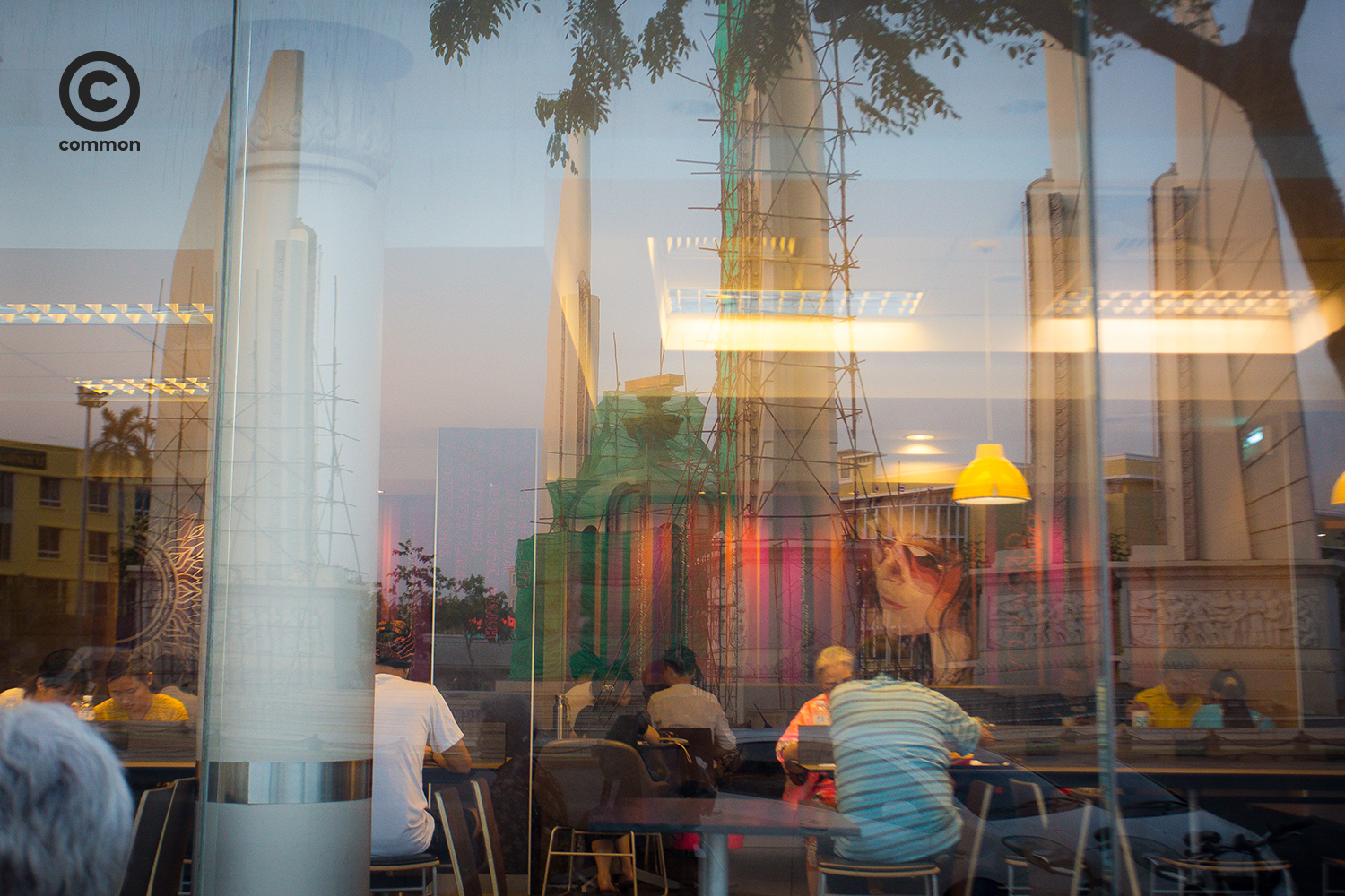 #Photo Essay #อนุสาวรีย์ประชาธิปไตย #Democracy Monument 