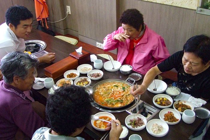 elderly south korea