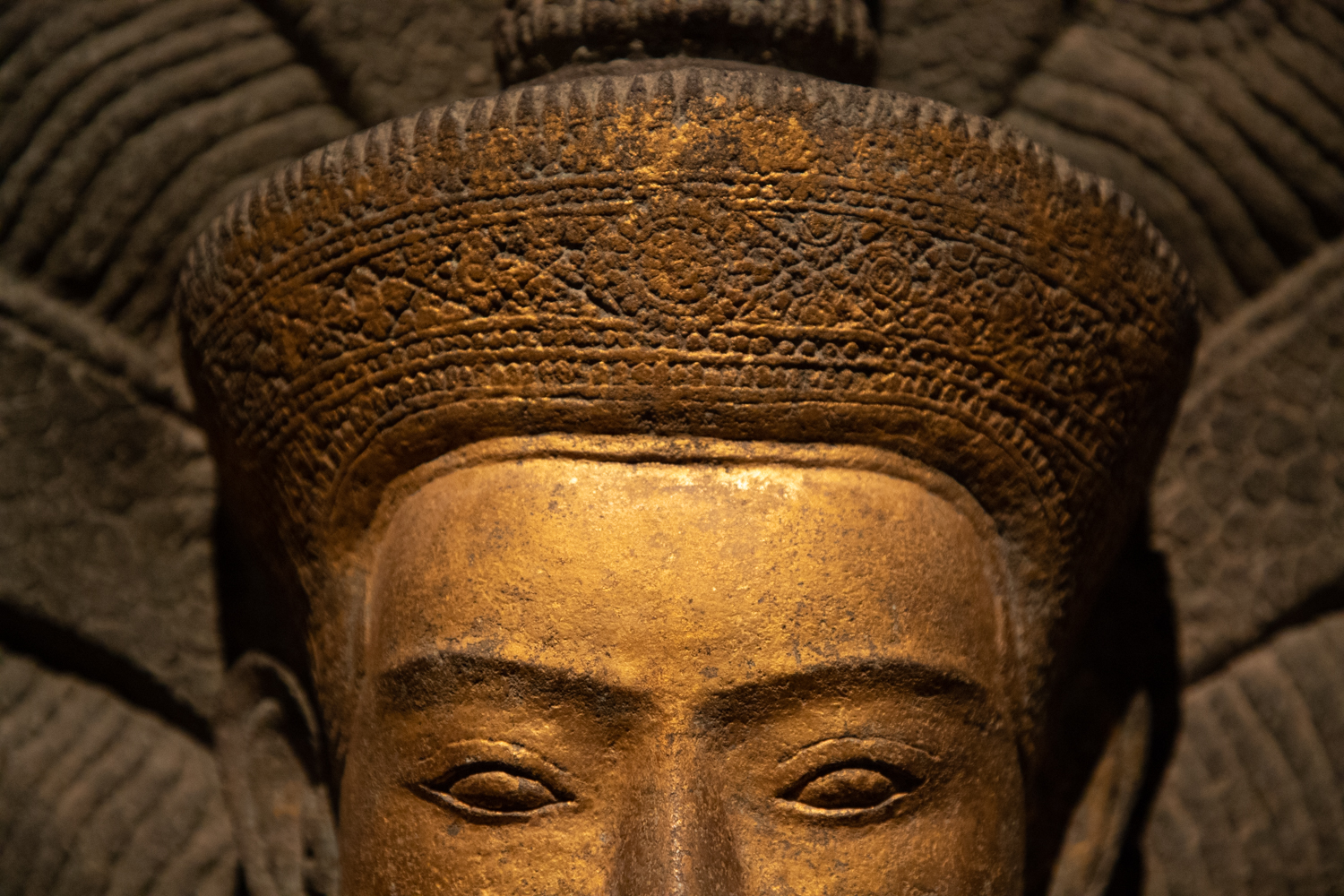 #เศียรพระ #ศิลปะโบราณ #พระพุทธรูป #photoessay #culture 