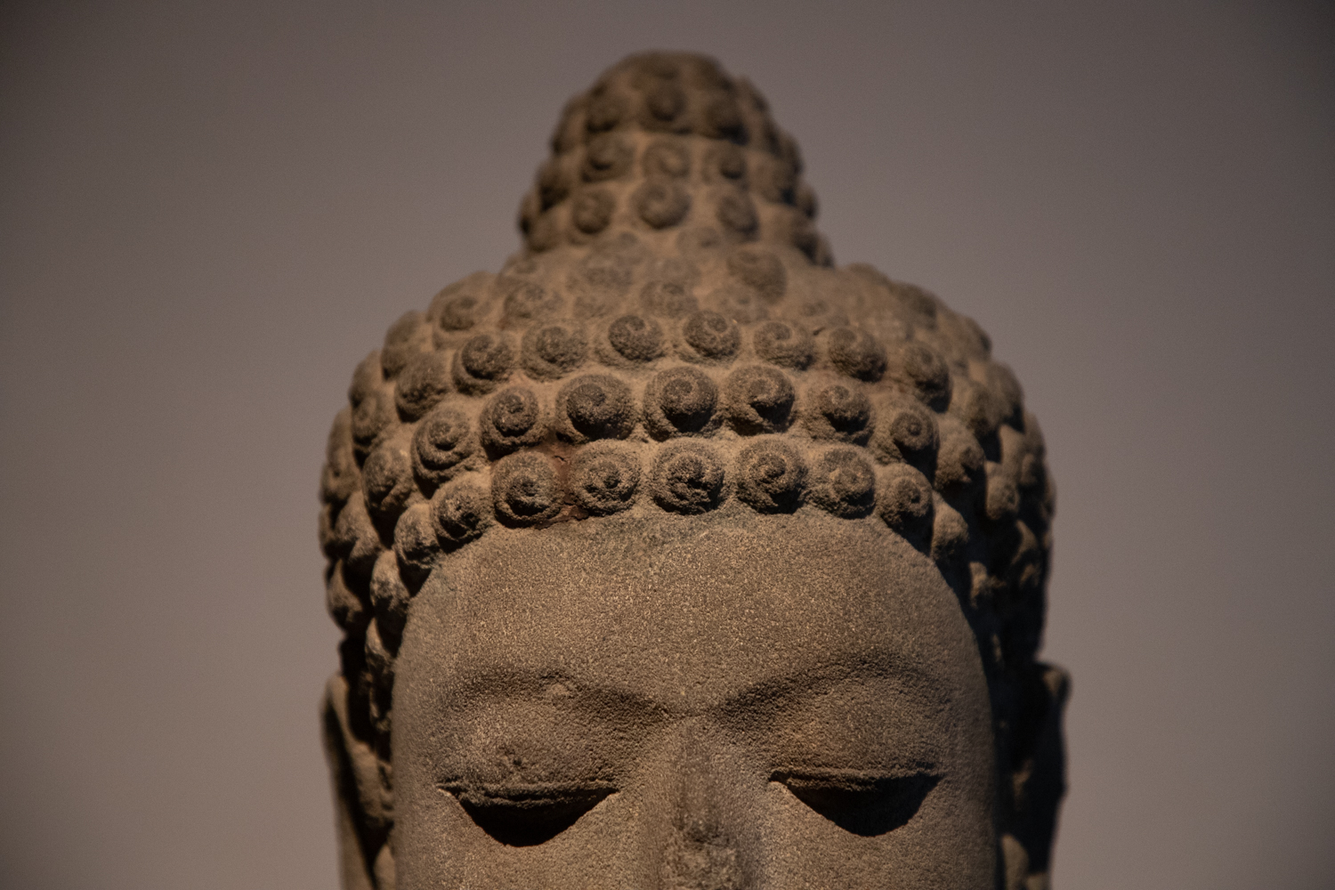 #เศียรพระ #ศิลปะโบราณ #พระพุทธรูป #photoessay #culture 