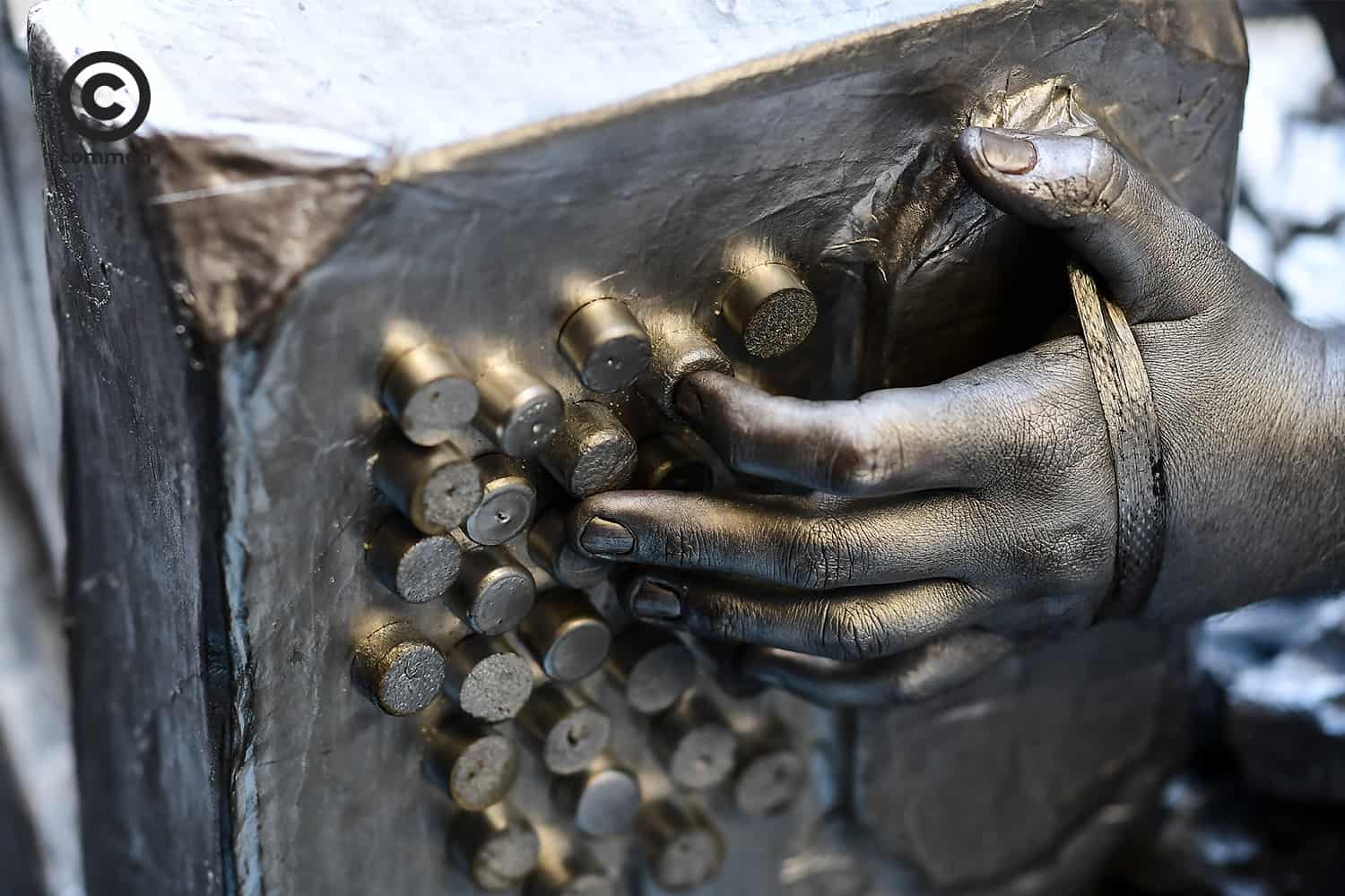 living statue รูปปั้น รูปปั้นคนเป็น รูปปั้น ขยับได้ มีชีวิต ศิลปิน ข้างถนน การแสดง บัวโนสไอเรส