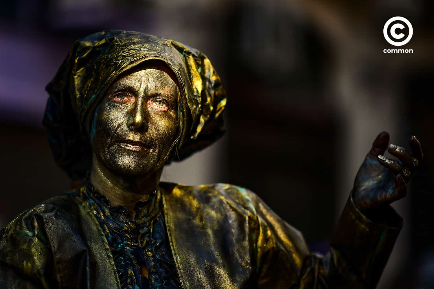 living statue รูปปั้น รูปปั้นคนเป็น รูปปั้น ขยับได้ มีชีวิต ศิลปิน ข้างถนน การแสดง บัวโนสไอเรส