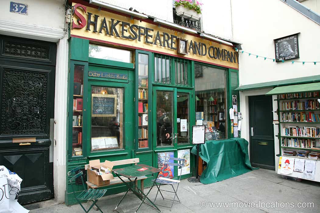 Midnight-In-Paris-Shakespeare-&-Co