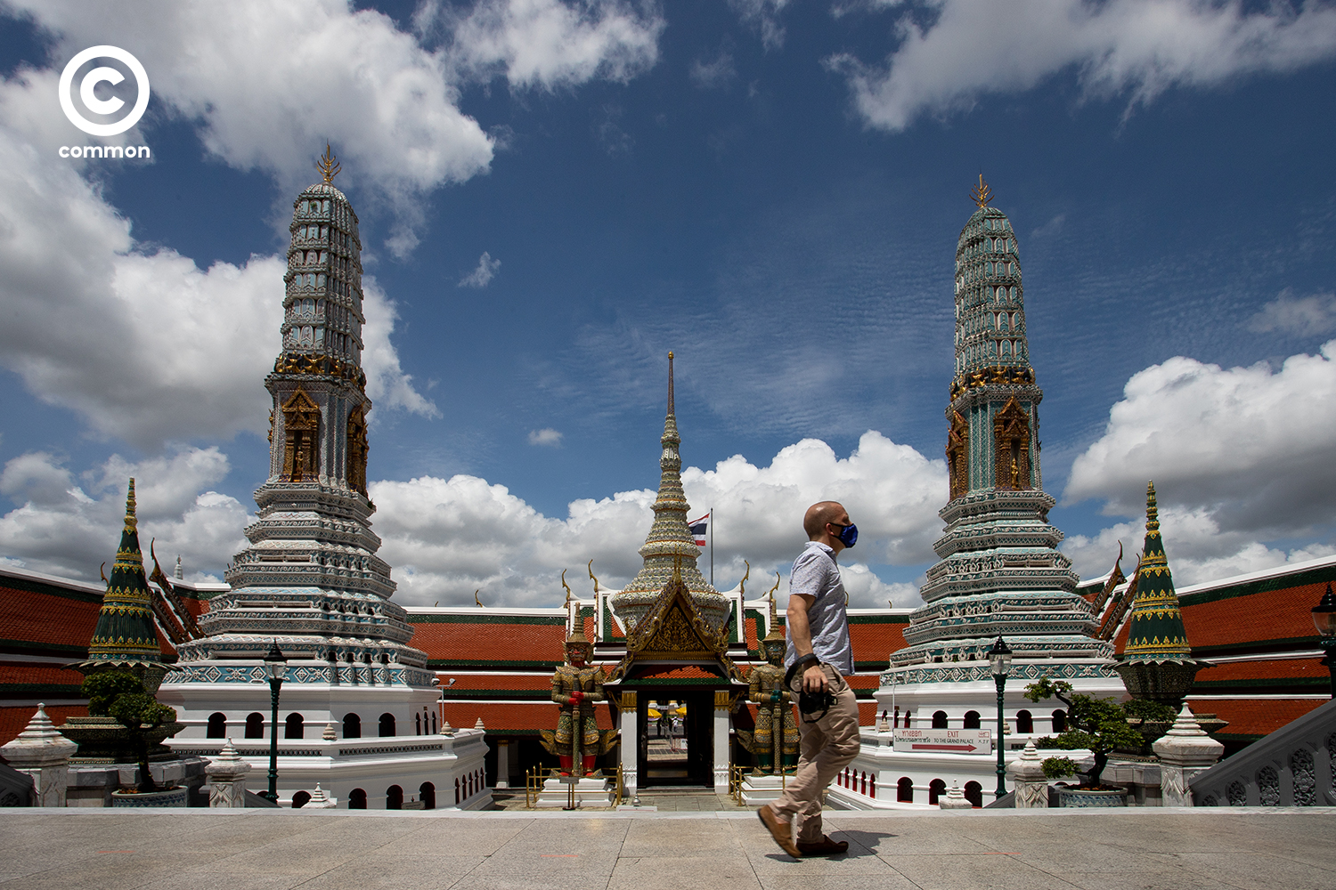 #COVID19 #โควิด19 #วัดพระแก้ว #ส่งต่อความคิดสู้COVID19 #WORLD #becommon 
