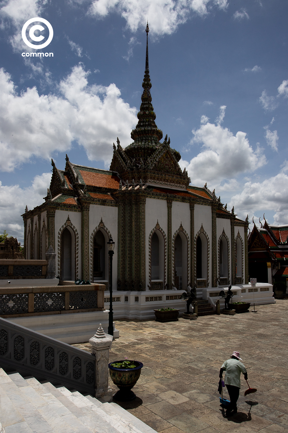 #COVID19 #โควิด19 #วัดพระแก้ว #ส่งต่อความคิดสู้COVID19 #WORLD #becommon 