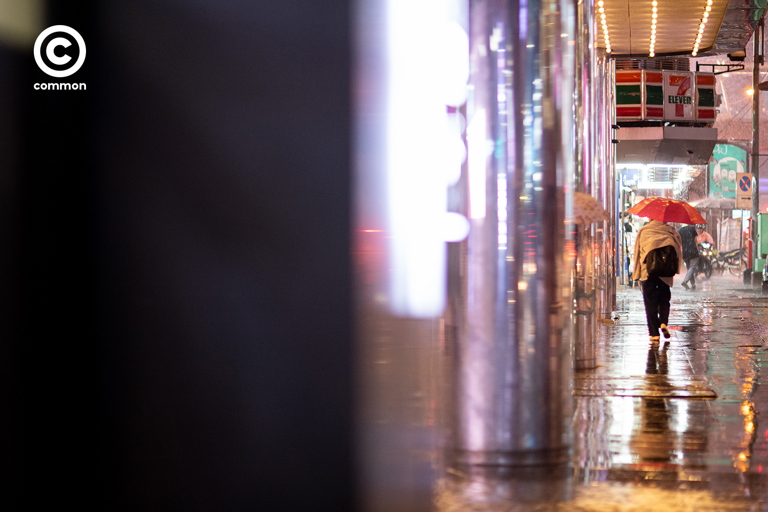 #PHOTOESSAY #สยาม #ฝนตก #RAIN #CULTURE #becommon 