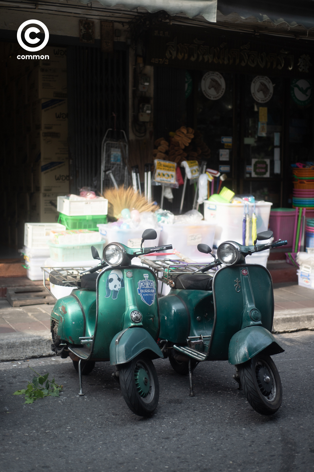 #PHOTOESSAY #vespa #becommon