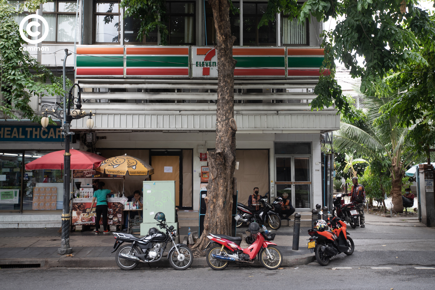 #PHOTOESSAY #ร้านสะดวกซื้อ #becommon