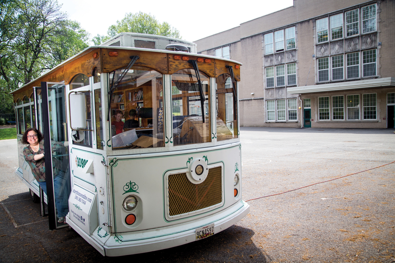 bookstore on wheels