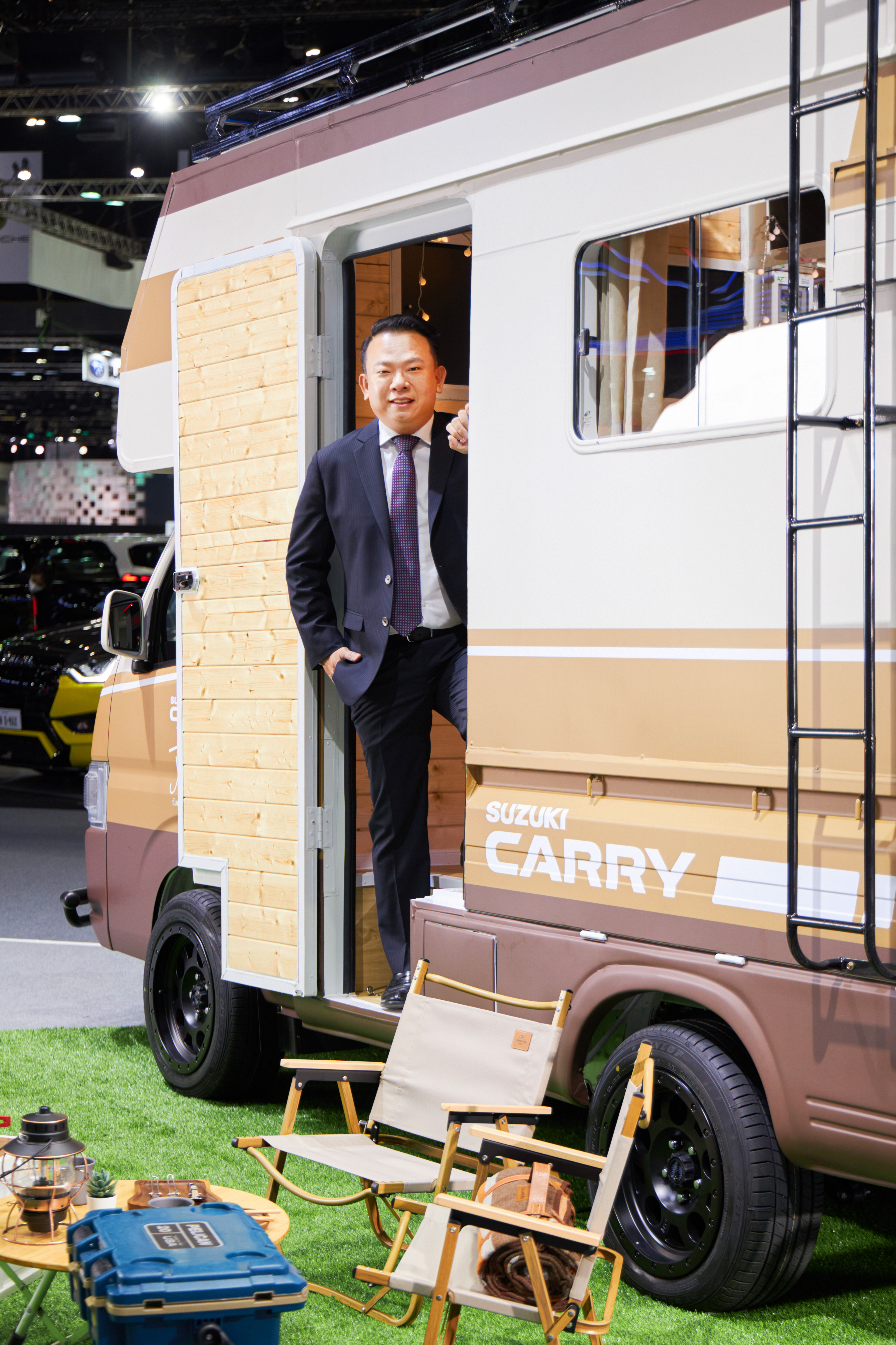carry campiness